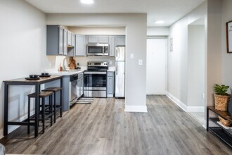 603 Hanna Ave Apartments in Loveland, OH - Building Photo - Building Photo