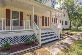 14610 Balsam Ct in Swan Point, MD - Building Photo - Building Photo