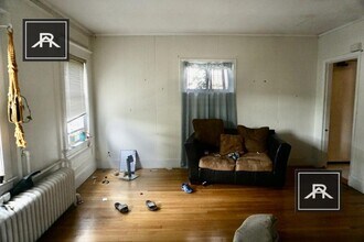 304 Tappan St in Brookline, MA - Building Photo - Building Photo