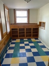 110 Woodward St, Unit Lower Level in Ypsilanti, MI - Foto de edificio - Building Photo