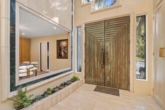 9213 Warbler Way in Los Angeles, CA - Building Photo - Building Photo