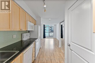 50 Lynn Williams St in Toronto, ON - Building Photo - Building Photo