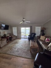 212 Irvines Cir in Ninety Six, SC - Building Photo - Building Photo