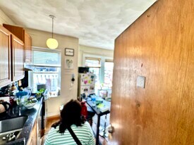 108 Myrtle St in Boston, MA - Building Photo