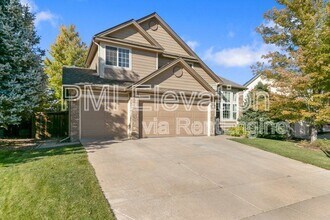 829 W Sparrow Hawk Dr in Littleton, CO - Building Photo - Building Photo