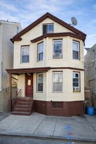 194 Mill St, Unit 1 in Paterson, NJ - Building Photo