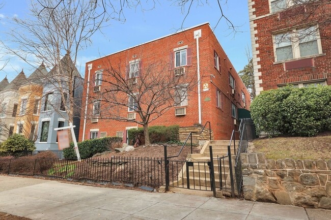 property at 512 12th St NE
