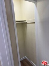 9843 Hannum Dr in Los Angeles, CA - Building Photo - Building Photo