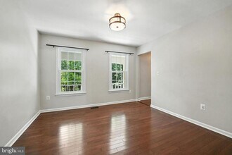 11109 Ravine Dr in Manassas, VA - Building Photo - Building Photo