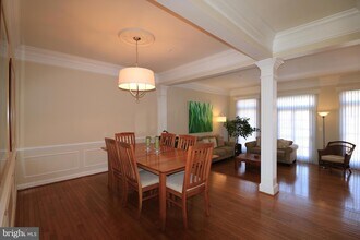 13539 Flowerfield Dr in Rockville, MD - Building Photo - Building Photo