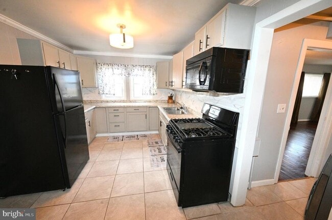 2610 Lakehurst Ave in District Heights, MD - Building Photo - Building Photo