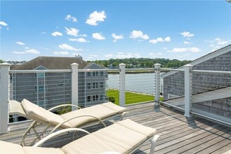 31 Coddington Wharf in Newport, RI - Building Photo - Building Photo