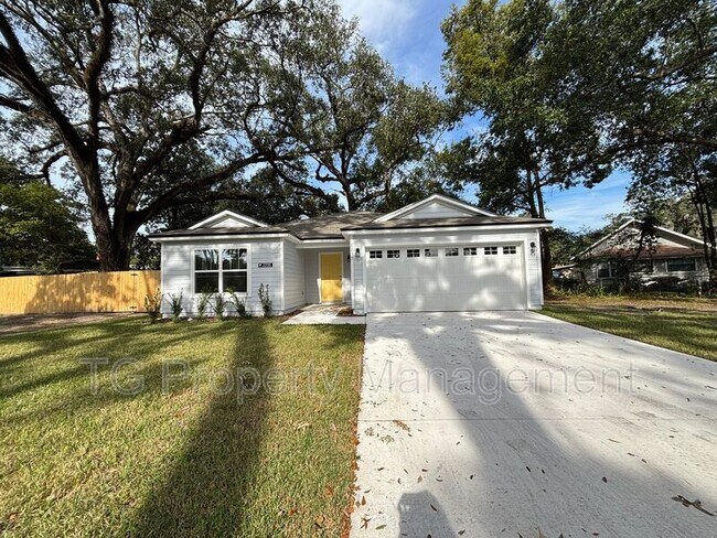 2235 Orchard St in Jacksonville, FL - Building Photo - Building Photo
