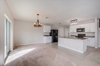 4838 San Palermo Dr in Bradenton, FL - Building Photo - Building Photo