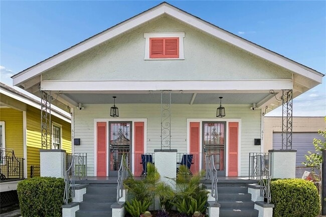 619 Ninth St, Unit Left in New Orleans, LA - Building Photo - Building Photo