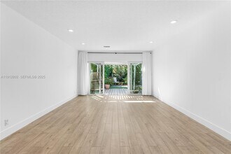 1616 NE 5th St in Fort Lauderdale, FL - Building Photo - Building Photo