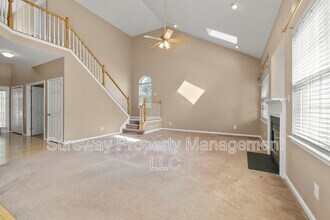 204 Spruce Trail in Woolwich Township, NJ - Building Photo - Building Photo