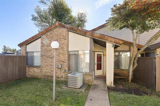 821 Dublin Dr in Richardson, TX - Building Photo - Building Photo