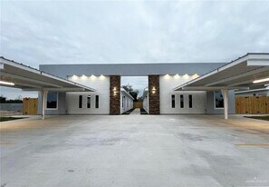 9303 N 59th Ln in McAllen, TX - Building Photo
