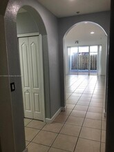 8111 W 36th Ave, Unit 1 in Hialeah, FL - Building Photo - Building Photo