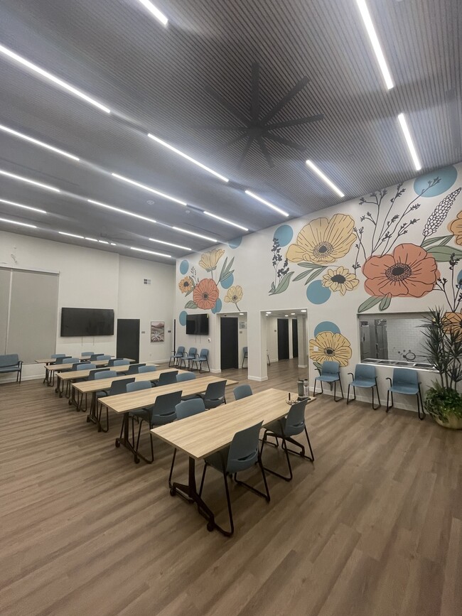 Terrasini Apartments in San Diego, CA - Building Photo - Building Photo