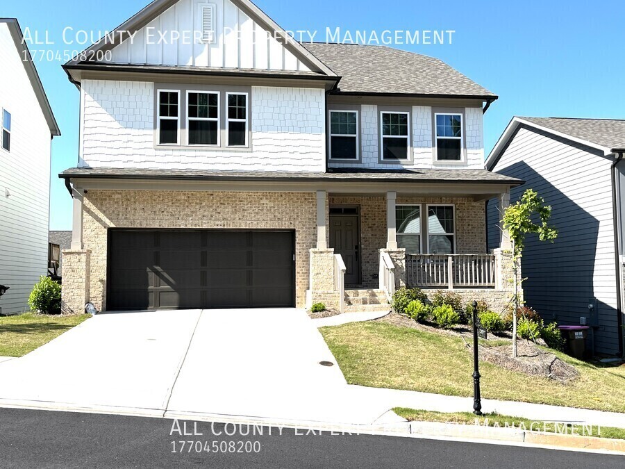 690 Avignon Blvd in Cumming, GA - Building Photo