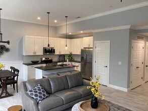 1590 Higbee Mill Rd in Lexington, KY - Building Photo - Building Photo