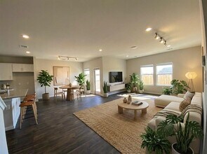 154 Solitude Dr in San Marcos, TX - Building Photo - Building Photo