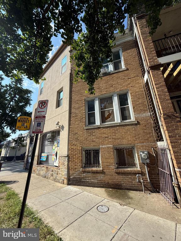 property at 1500 Ogden St NW