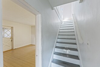 0 Main St in Dublin, NH - Foto de edificio - Building Photo