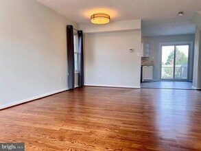 20718 Apollo Terrace in Ashburn, VA - Building Photo - Building Photo