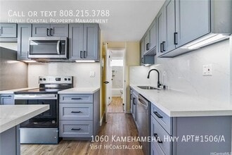 1060 Kamehameha Hwy in Pearl City, HI - Foto de edificio - Building Photo