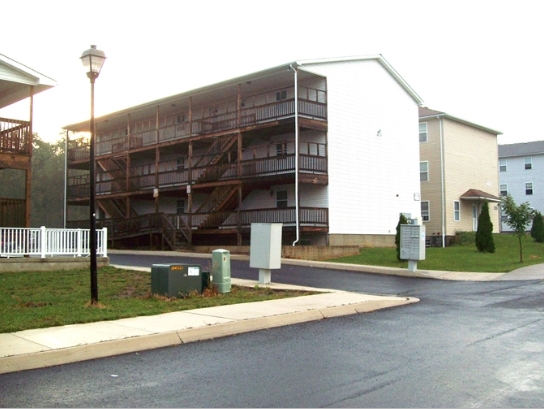 6 Bob Cat Ct in Frostburg, MD - Foto de edificio