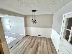 110 E Gray St in Sandston, VA - Building Photo - Building Photo