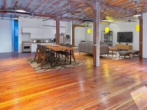 629 J St in San Diego, CA - Building Photo - Building Photo