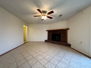1300 N 8th Terrace in Barling, AR - Building Photo - Building Photo