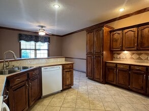 619 S Conroy Ave in Republic, MO - Building Photo - Building Photo