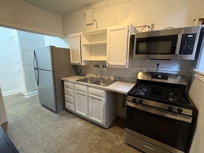 1611 Hampton Blvd, Unit Unit B4 in Norfolk, VA - Foto de edificio - Building Photo