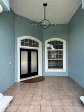 2551 Crews Lake Hills Loop S in Lakeland, FL - Building Photo - Building Photo