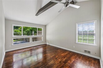 2762 Dresden Dr in Atlanta, GA - Building Photo - Building Photo