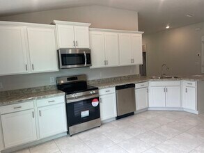 207 Cherry Ave in Inverness, FL - Building Photo - Building Photo