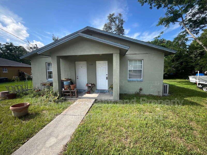 1223 Ave L in Haines City, FL - Building Photo