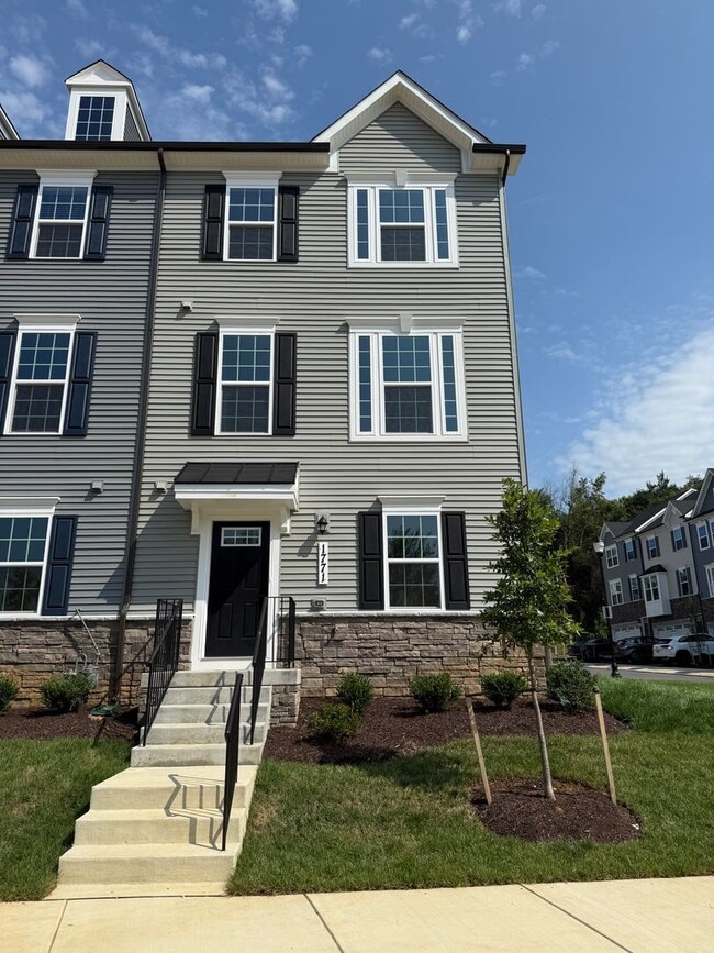 property at 1771 Atlas Dr