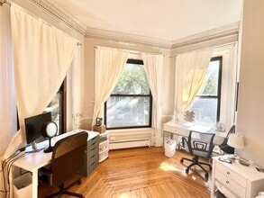42 Fenway, Unit 2 in Boston, MA - Building Photo - Building Photo