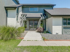 3405 Woodsboro Dr in Norman, OK - Building Photo - Building Photo