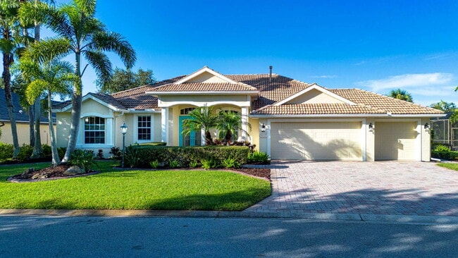 property at 7808 Crest Hammock Way