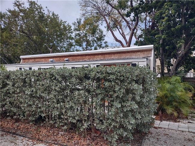 20151 Kings Row in Summerland Key, FL - Building Photo - Building Photo