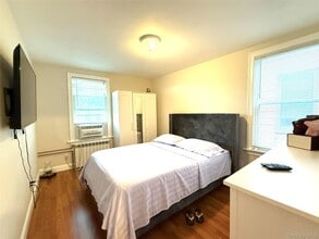 78-59 83rd St in Queens, NY - Building Photo - Building Photo