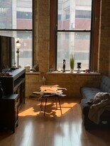 141 N Water St, Unit 36 in Milwaukee, WI - Building Photo