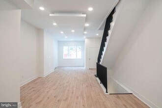 1606 Wharton St in Philadelphia, PA - Building Photo - Building Photo